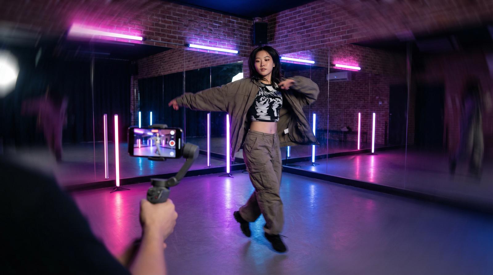 推特舞蹈短视频